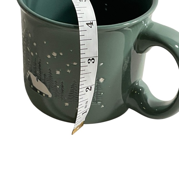 Life is Good mug with snowy winter cabin scene. NWT - Picture 4 of 6